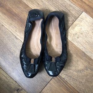 Ferragamo Black scrunch patent leather flats